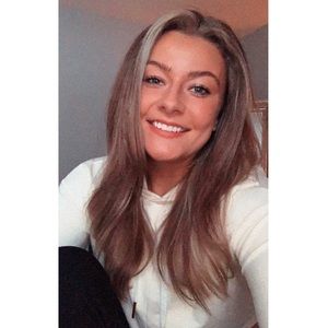 Meet your Posher, Abby